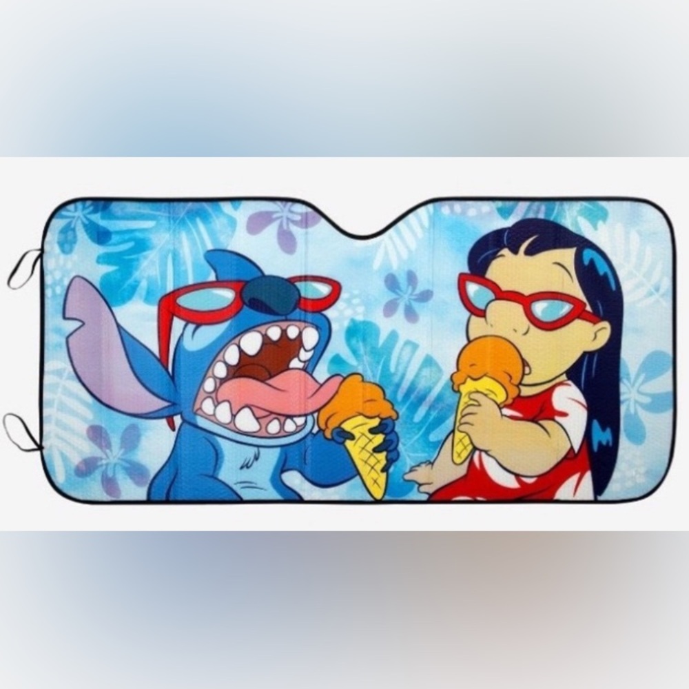 BNWT!🌺 Super Cute Disney Lilo and Stitch Sunshade for car/truck!